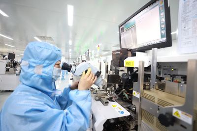 項目建設熱火朝天 企業生產開足馬力 湖口全面吹響項目復工復產“集結號”